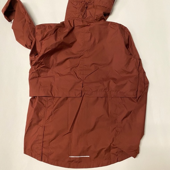 NWT NIKE Essential Running Full Zip Hooded Jacket - Picture 8 of 8